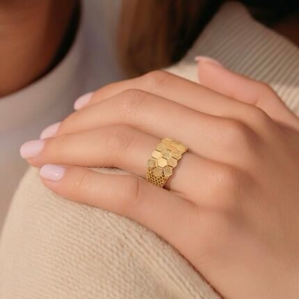 خاتم ذهب عيار 21 الوزن 2.07 جرام