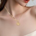 عقد ذهب عيار 18 الوزن 0.97 جرام