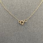 ⁦عقد ذهب عيار 18 الوزن 1.05 جرام⁩ - الصورة ⁦4⁩