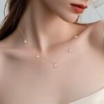 عقد ذهب عيار 18 الوزن 1.05 جرام