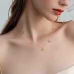 تشوكر ذهب عيار 21 الوزن 0.61 جرام