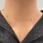 ⁦تشوكر ذهب عيار 21 الوزن 0.66 جرام⁩ - الصورة ⁦2⁩