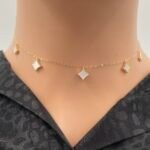 ⁦عقد ذهب عيار 18 وزن 1.33 جرام فخامة جذابة⁩ - الصورة ⁦3⁩