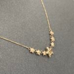 ⁦عقد ذهب عيار 18 وزن 0.88 جرام أناقة جميلة⁩ - الصورة ⁦6⁩