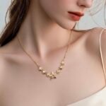 عقد ذهب عيار 18 وزن 0.88 جرام أناقة جميلة