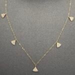 ⁦عقد ذهب عيار 18 وزن 0.96 جرام تصميم فاخر⁩ - الصورة ⁦3⁩