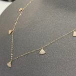 ⁦عقد ذهب عيار 18 وزن 0.96 جرام تصميم فاخر⁩ - الصورة ⁦5⁩