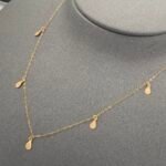 ⁦عقد تشوكر ذهب عيار 21 الوزن 0.59 جرام⁩ - الصورة ⁦4⁩