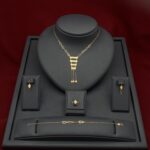طقم ذهب عيار 21 الوزن 2.58 جرام