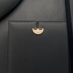 ⁦طقم ذهب عيار 18 الوزن 2.70 جرام⁩ - الصورة ⁦3⁩