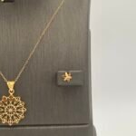 ⁦نصف طقم ذهب عيار 21 الوزن 3.10 جرام⁩ - الصورة ⁦3⁩