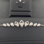 ⁦طقم ابيض ذهب عيار 18 الوزن 17.68 جرام⁩ - الصورة ⁦2⁩