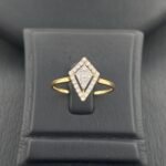 ⁦طقم ابيض ذهب عيار 18 الوزن 14.81 جرام⁩ - الصورة ⁦6⁩