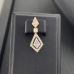 ⁦طقم ابيض ذهب عيار 18 الوزن 14.81 جرام⁩ - الصورة ⁦4⁩