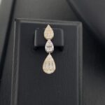 ⁦طقم ابيض ذهب عيار 18 الوزن 10.60 جرام⁩ - الصورة ⁦5⁩