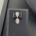 ⁦طقم ابيض ذهب عيار 18 الوزن 7.59 جرام⁩ - الصورة ⁦5⁩