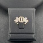 ⁦طقم ابيض ذهب عيار 18 الوزن 15.89 جرام⁩ - الصورة ⁦4⁩