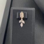 ⁦طقم ابيض ذهب عيار 18 الوزن 15.89 جرام⁩ - الصورة ⁦5⁩