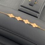 ⁦طقم ذهب عيار 21 الوزن 2.44 جرام⁩ - الصورة ⁦3⁩