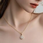 عقد ذهب عيار 18 الوزن 0.91 جرام