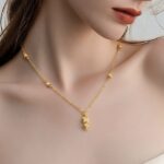 عقد ذهب عيار 21 الوزن 1.62 جرام