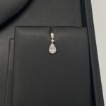 ⁦طقم ابيض ذهب عيار 18 الوزن 5.75 جرام⁩ - الصورة ⁦4⁩