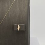⁦نصف طقم ذهب  عيار 18 الوزن 1.55 جرام⁩ - الصورة ⁦3⁩